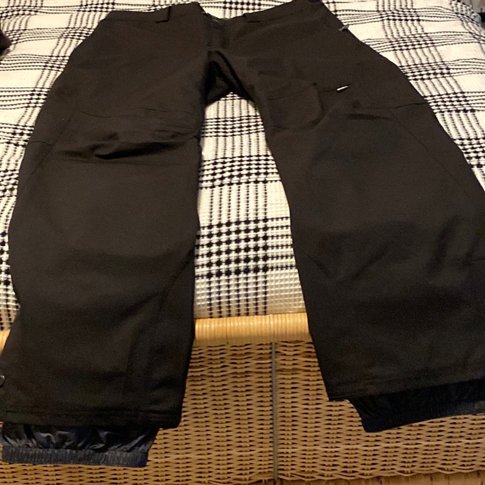 Like new O’Neill mens snow pants